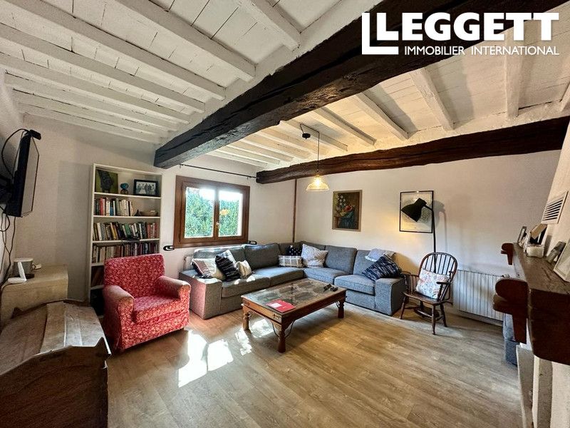 Property photo 3 of 10