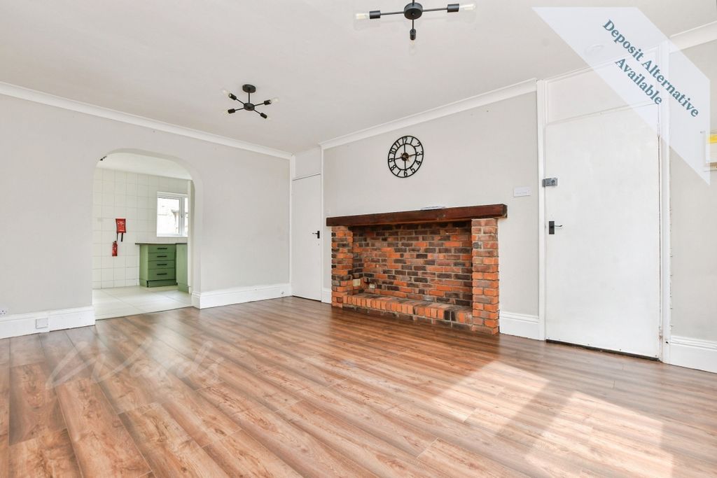 Property photo 1 of 11 New Cross Lounge Use
