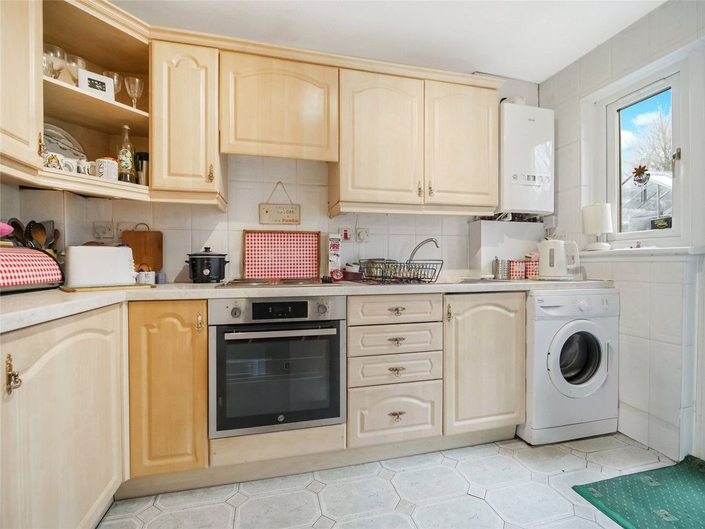 Property photo 3 of 18 Picture No. 05