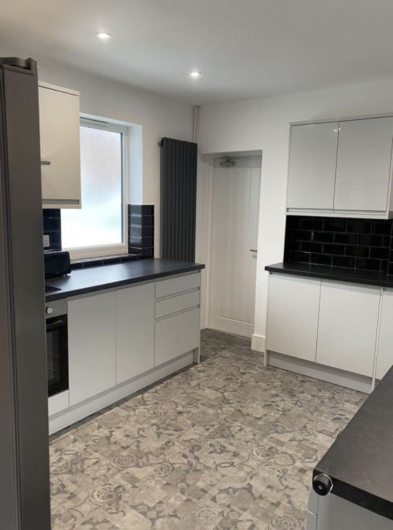 Property photo 3 of 8 8890960.Png