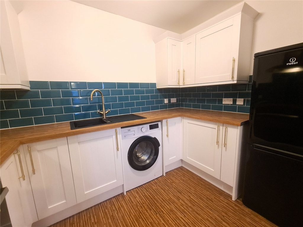 Property photo 3 of 10 Picture No. 08
