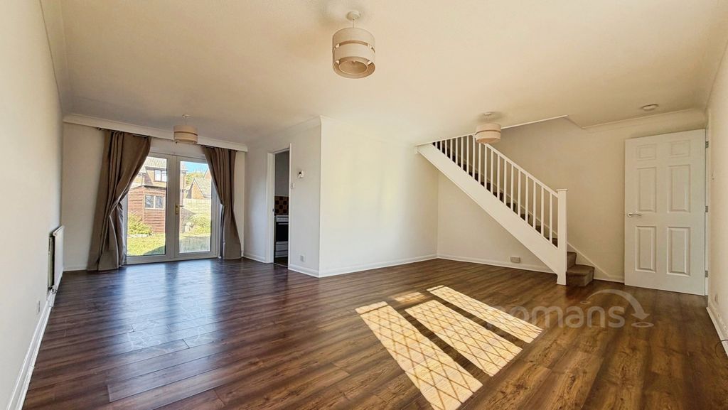 Property photo 2 of 24 Pbox-Img.Jpg