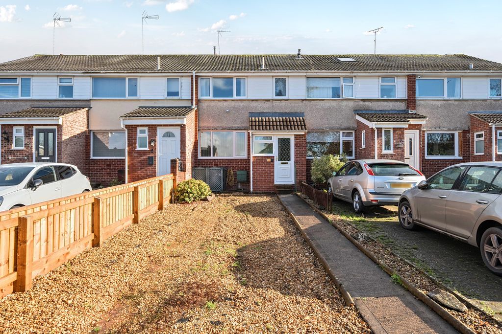 Property photo 1 of 26 .