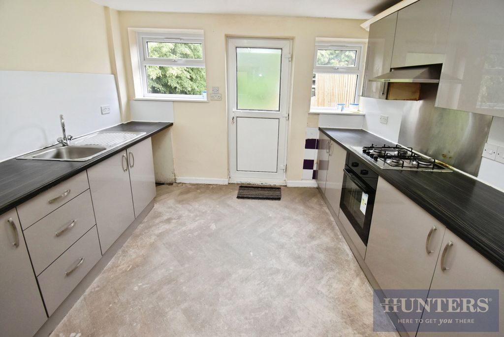 Property photo 3 of 12 Pbox-Img.Jpg