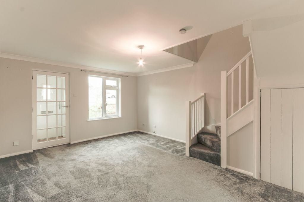 Property photo 3 of 12 3