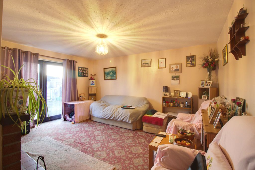 Property photo 2 of 13 Picture No. 05