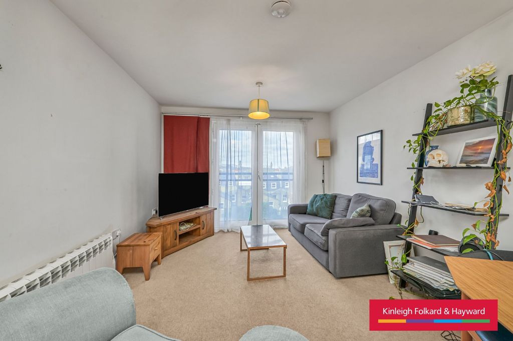 Property photo 2 of 13 Picture No. 30