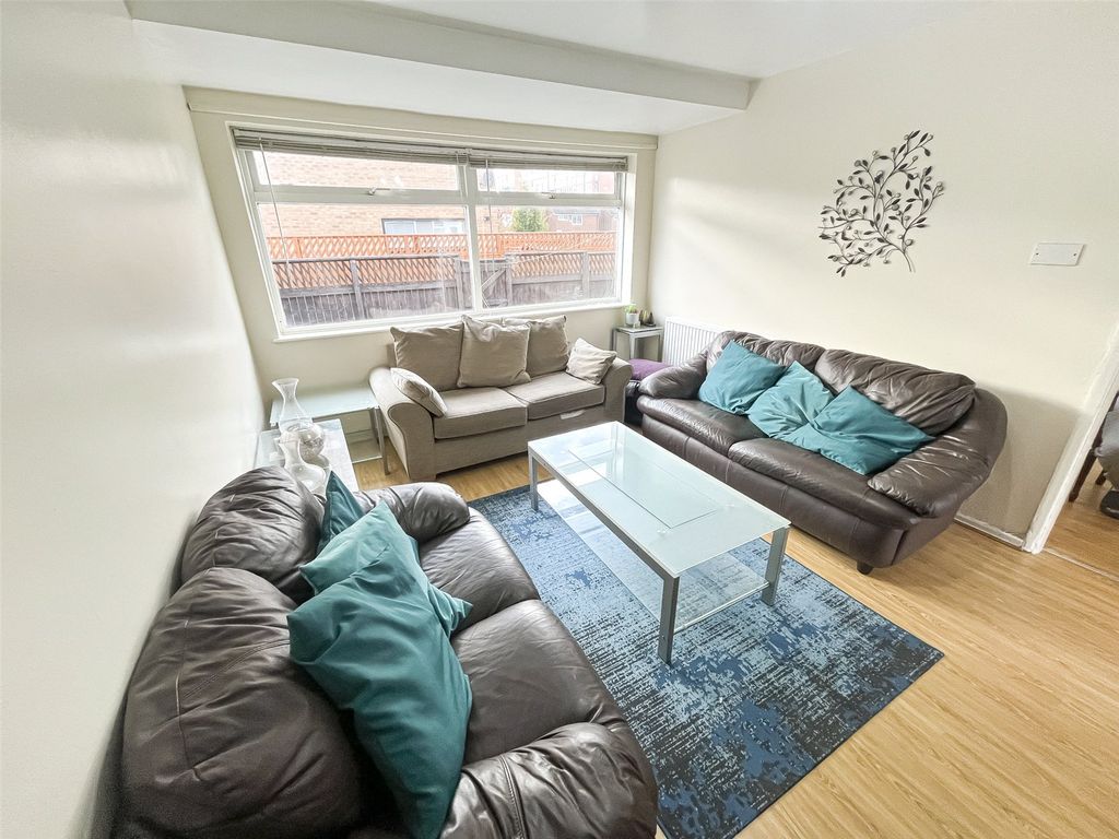 Property photo 3 of 14 Picture No. 08