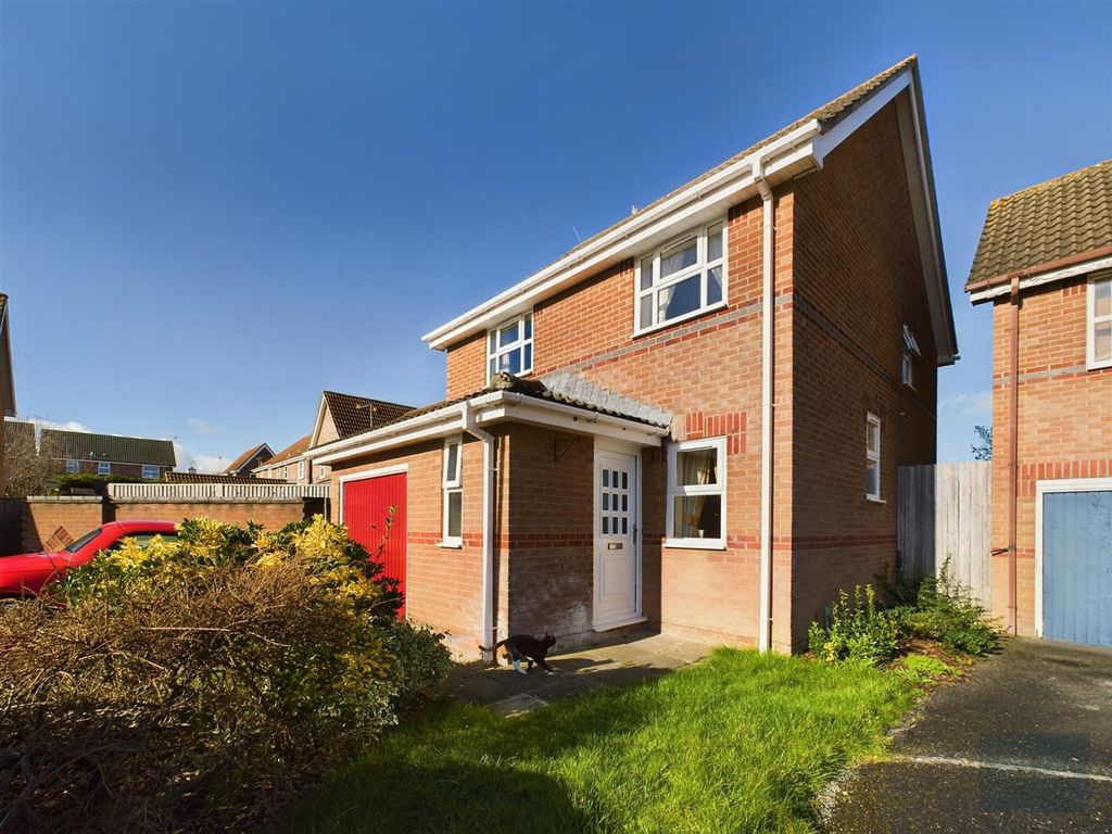 Property photo 1 of 14 Cam02558G0-Pr0106-St
