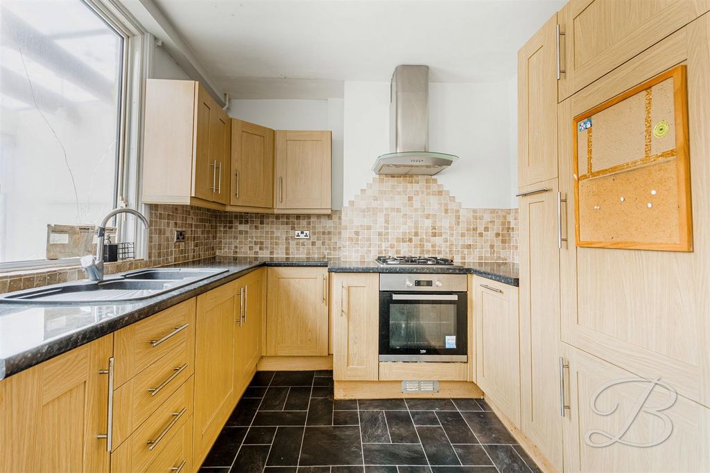 Property photo 2 of 21 Ccltd-17.Jpg