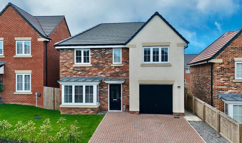 Property photo 1 of 20 Front