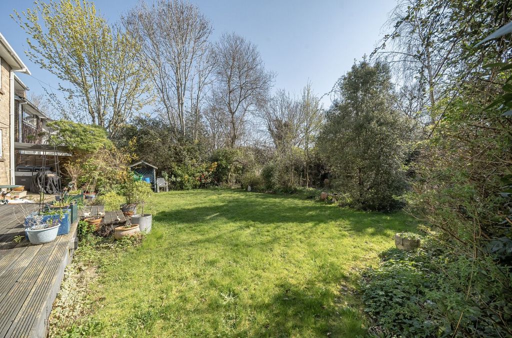 Property photo 3 of 21