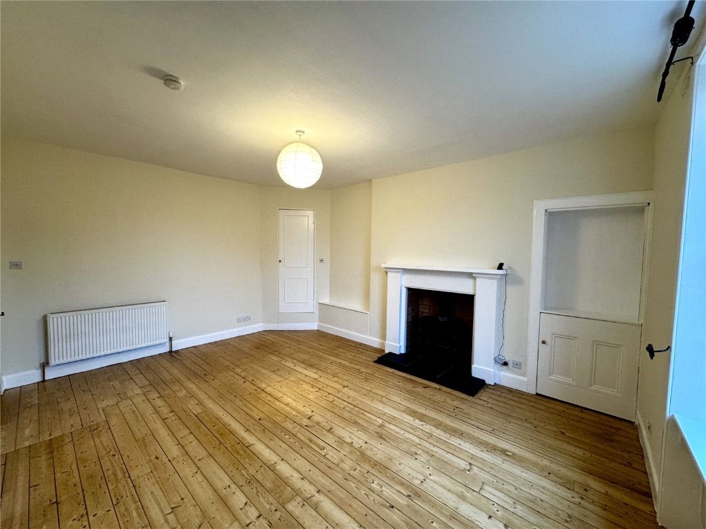 Property photo 3 of 12 Photo 3