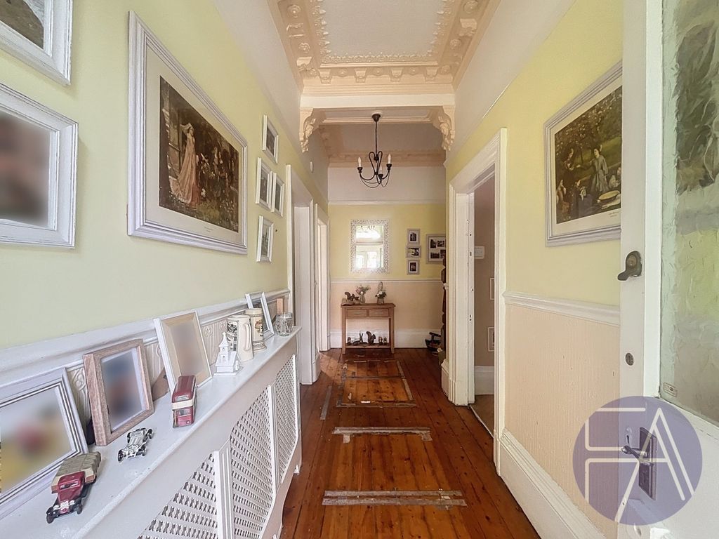 Property photo 2 of 25 4451602