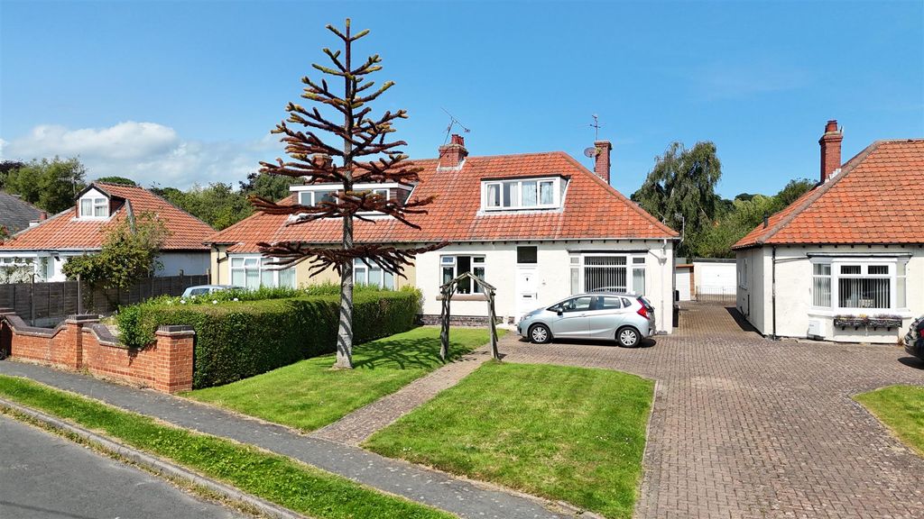Property photo 1 of 23