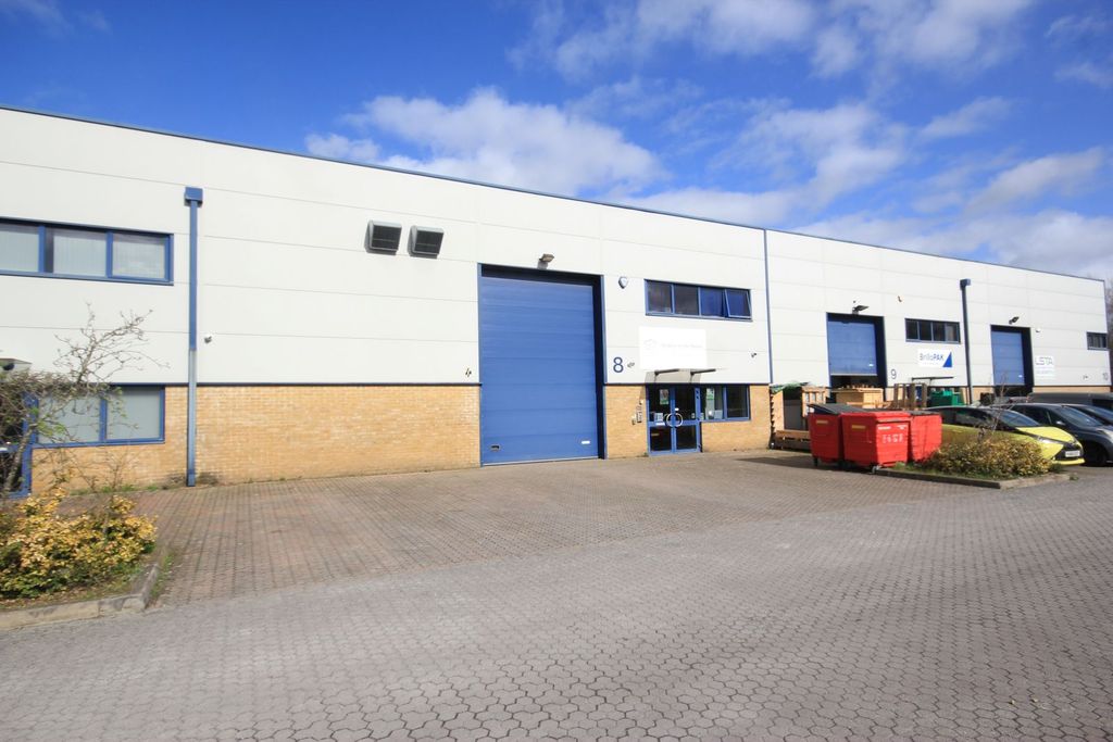 Property photo 1 of 1