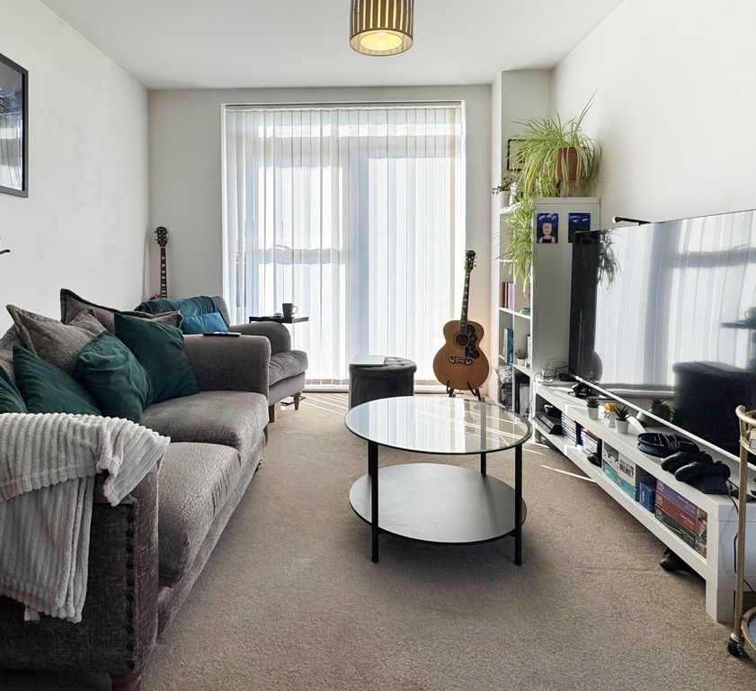 Property photo 3 of 14 d