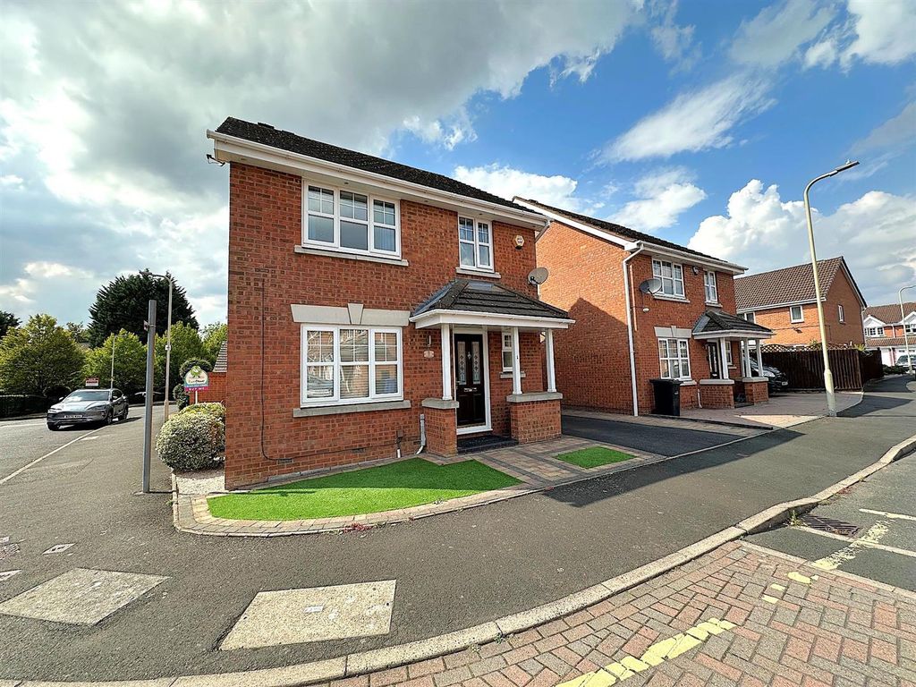 Property photo 3 of 22 111.Jpg