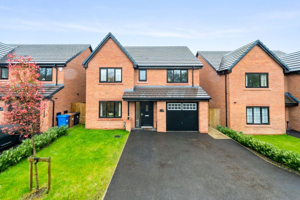 Property photo 1 of 35