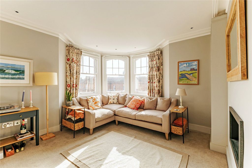 Property photo 2 of 14 Reception Room