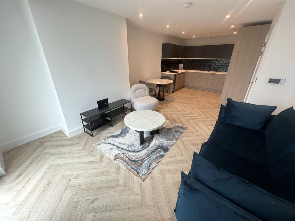 Property photo 3 of 41 Picture 3