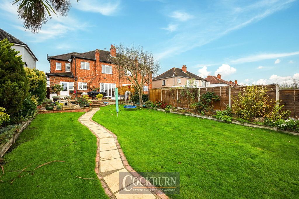 Property photo 1 of 24