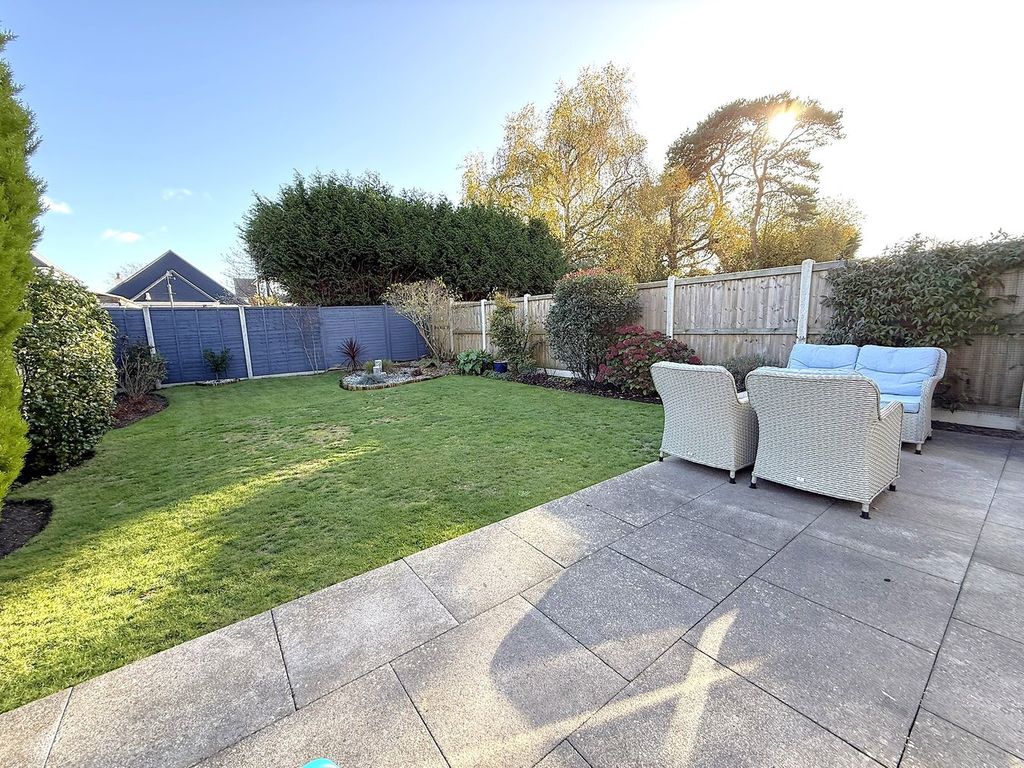 Property photo 2 of 29