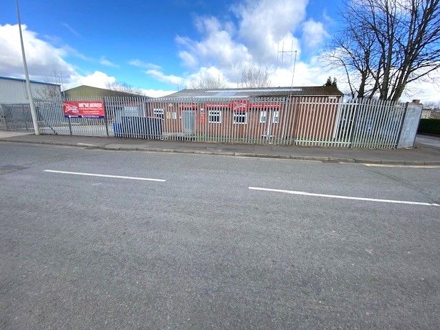 Property photo 1 of 8