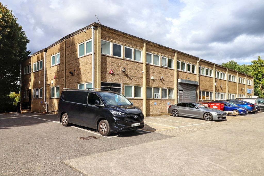 Property photo 2 of 14 Img_2968