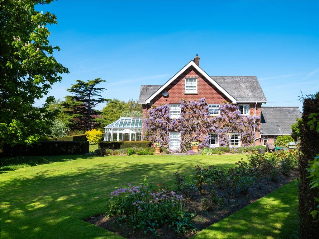 Additional image 4 of 7 bed detached house for saleDunheved Road, Launceston, Cornwall PL15