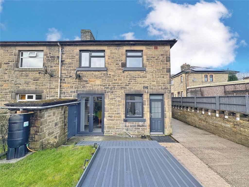 Property photo 1 of 19 Picture No. 52