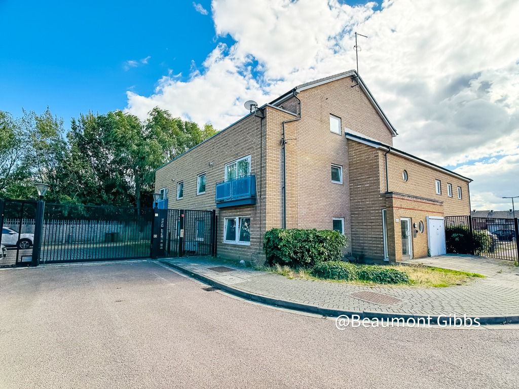 Property photo 3 of 11 5552244