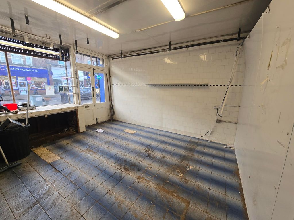 Property photo 2 of 3