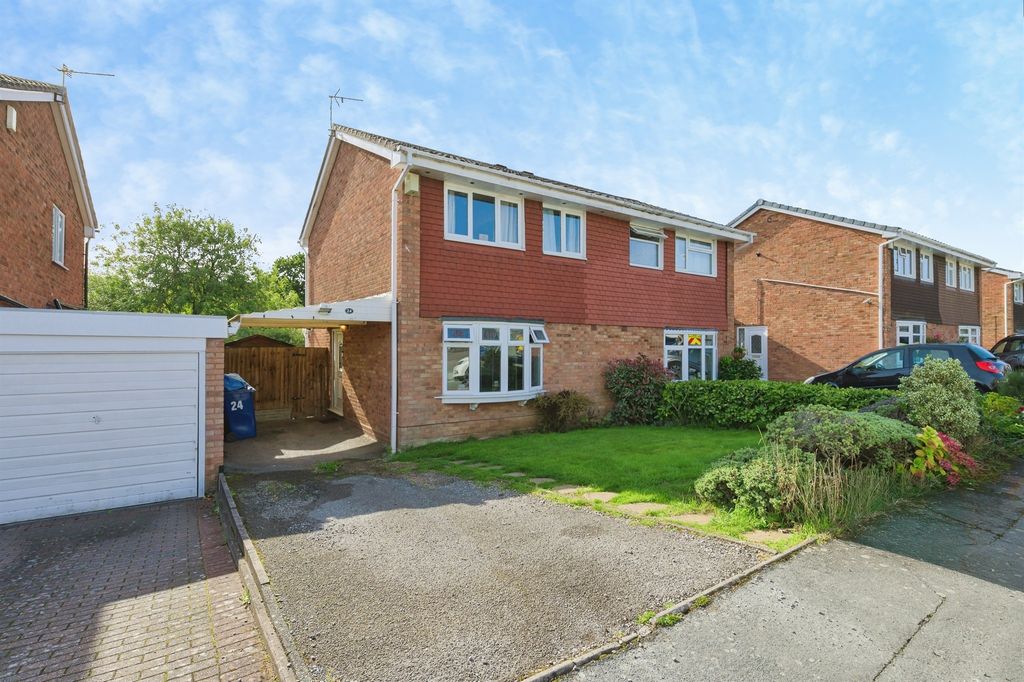 Property photo 1 of 12