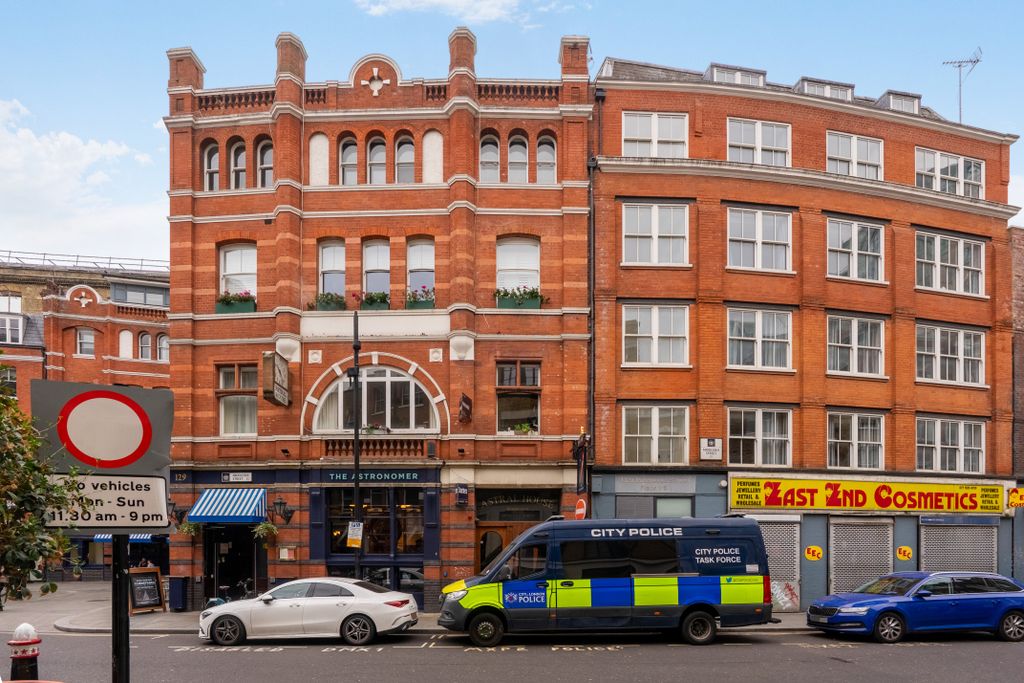 Property photo 2 of 20 Front View