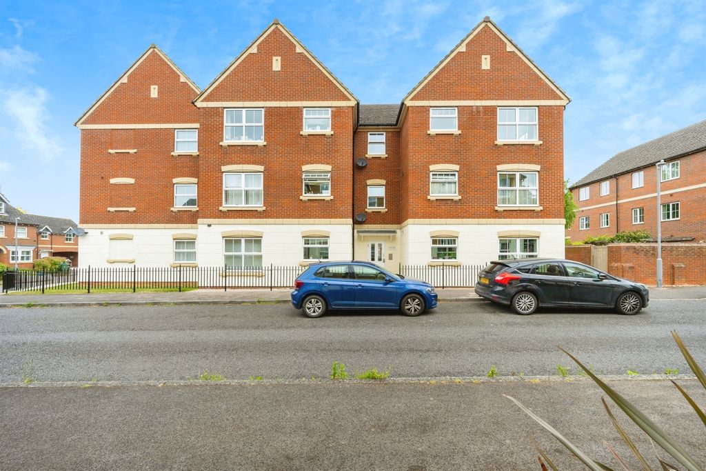 Property photo 1 of 23
