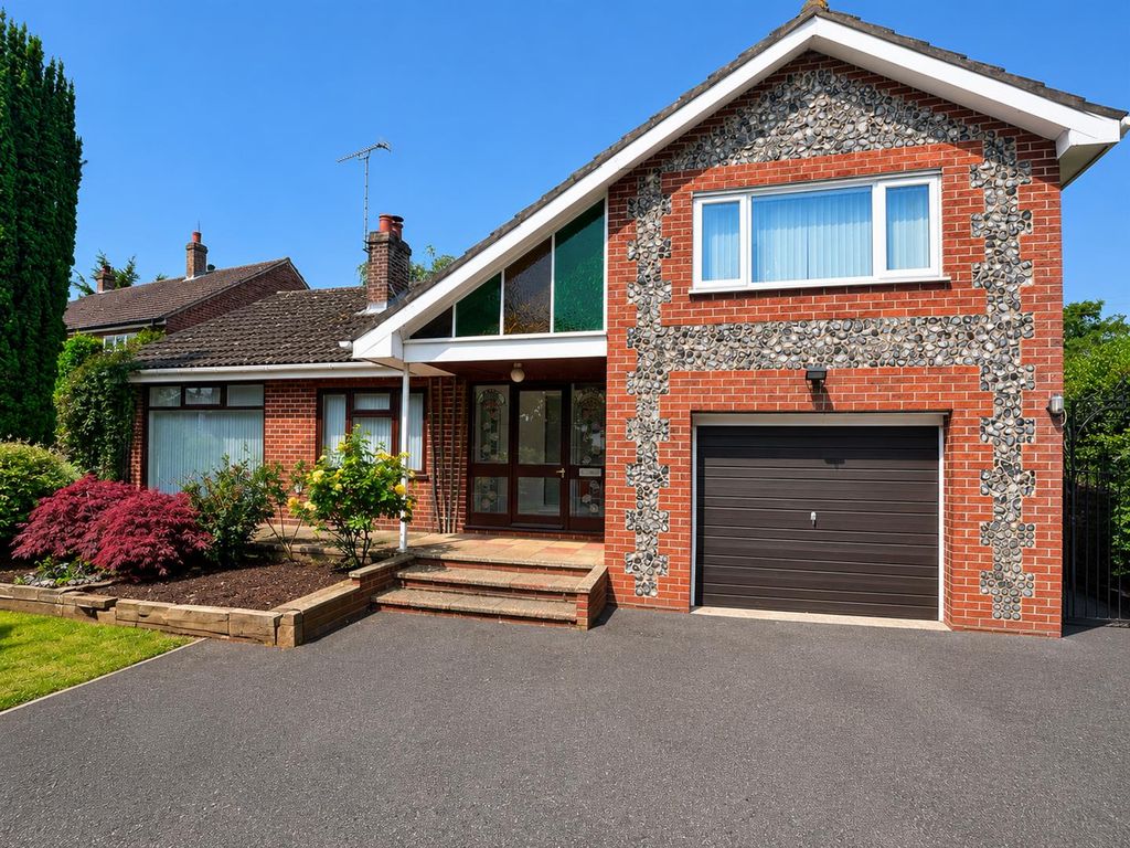 Property photo 1 of 14