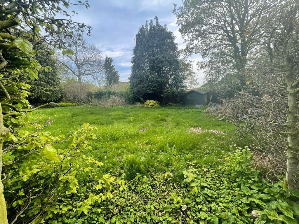 Property photo 2 of 2
