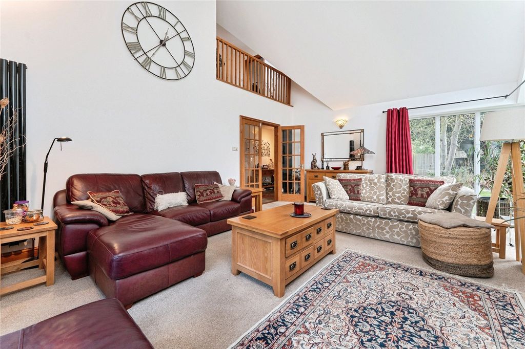 Property photo 3 of 27 Picture No. 48