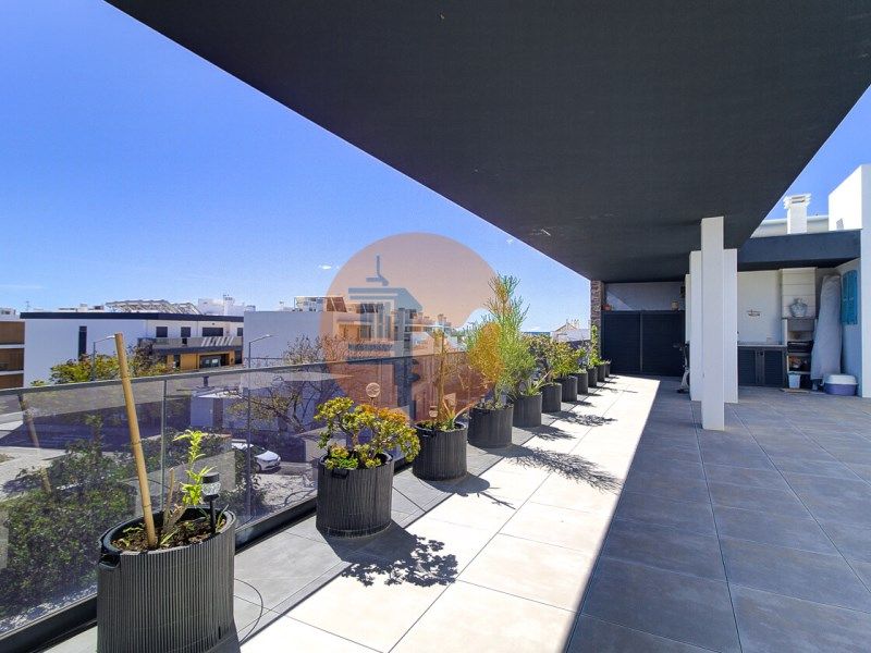 Property photo 1 of 54