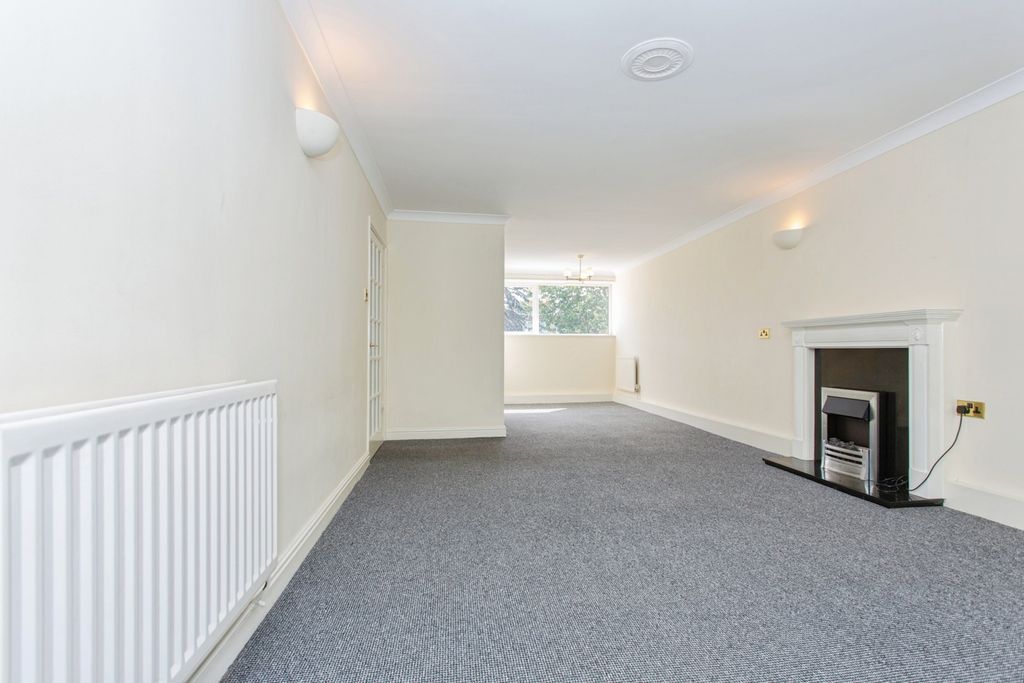 Property photo 3 of 17 Pbox-Img.Jpg