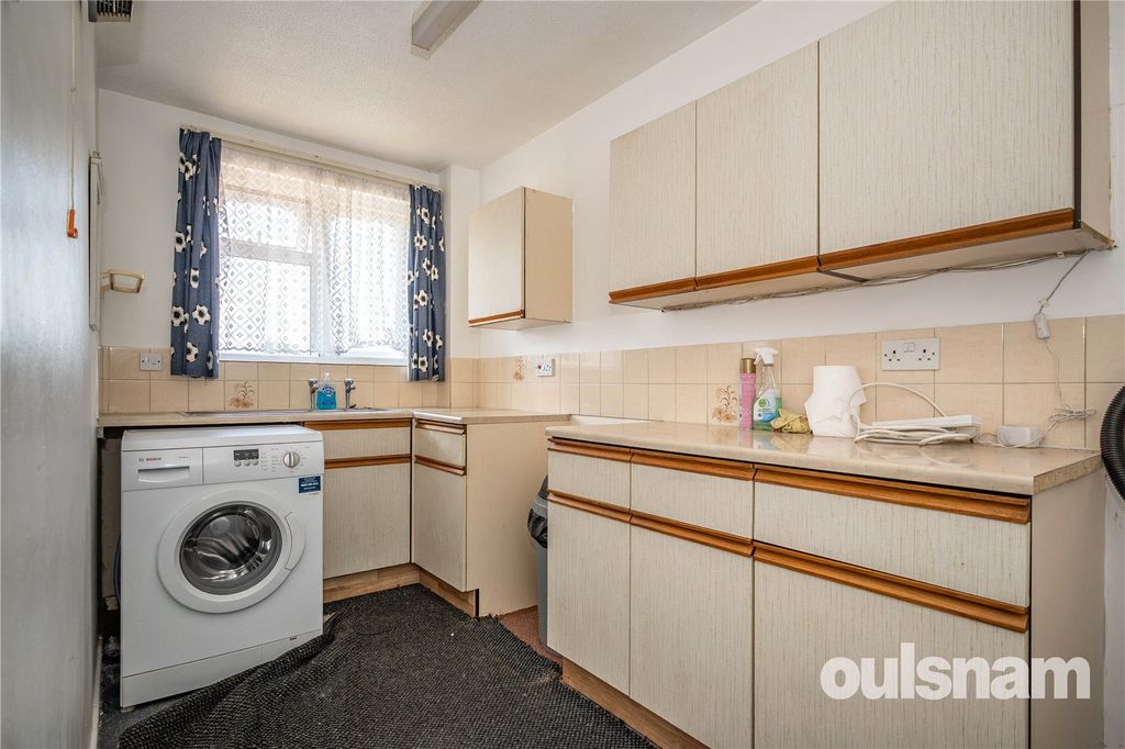 Property photo 3 of 11 Picture No. 05