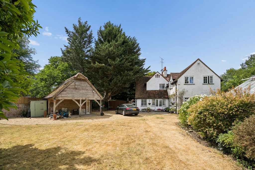 Property photo 1 of 20