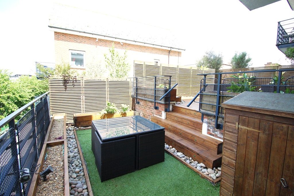 Property photo 3 of 17