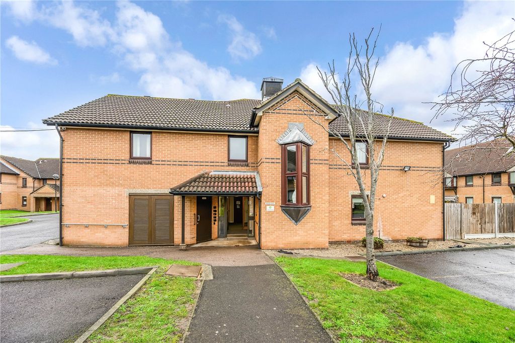 Property photo 1 of 9 External