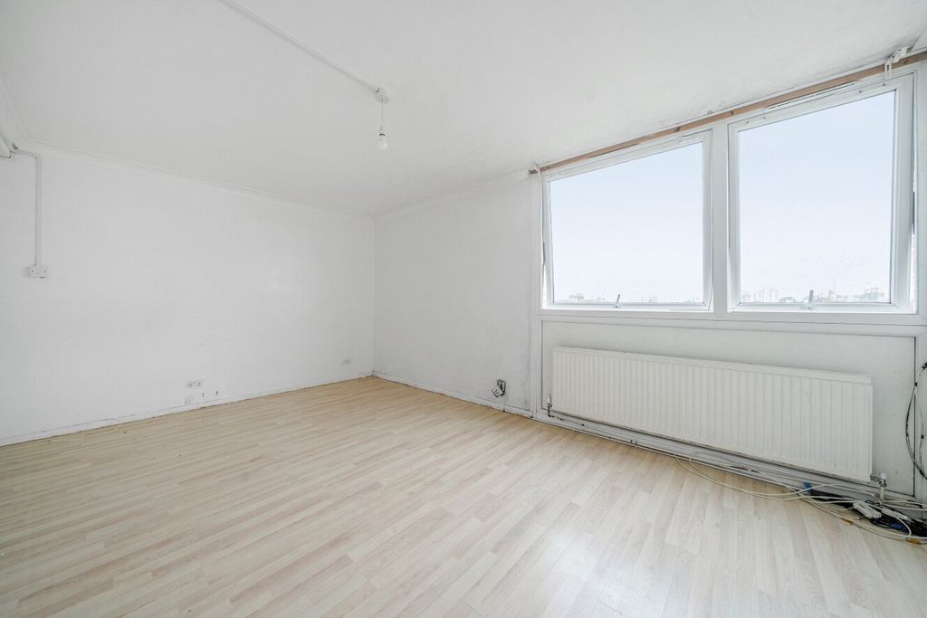 Property photo 3 of 15 Picture No. 03