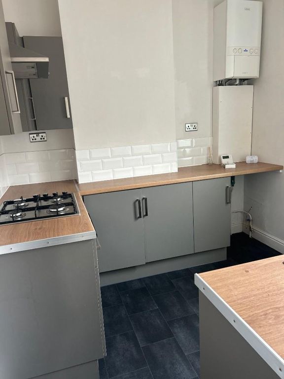 Property photo 2 of 5 Chappie Flat Kitchen.Jpg