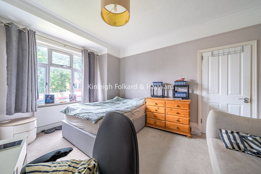 Property photo 2 of 17 Picture No. 05