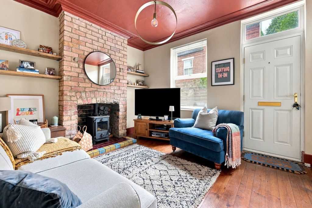 Property photo 3 of 13