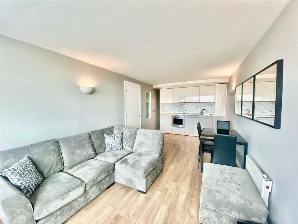 Property photo 2 of 12 Picture No.1